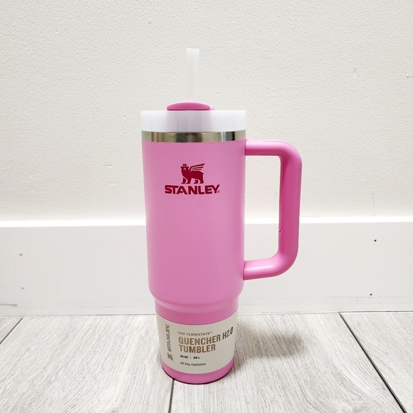 Stanley 30oz Quencher H2.0 Flowstate Tumbler Peony
